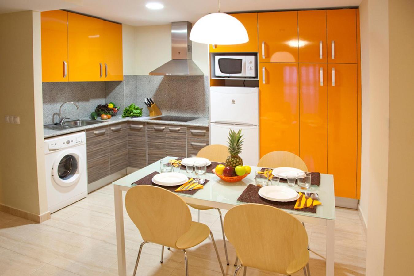 Apartamentos Campuebla モンタネホス エクステリア 写真