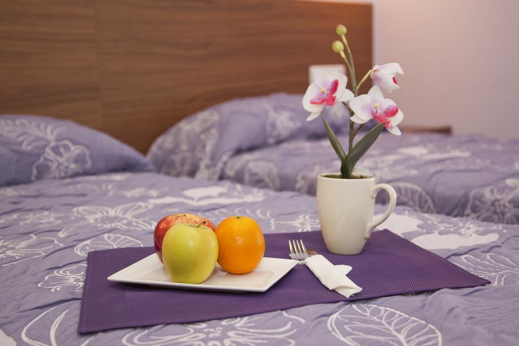 Apartamentos Campuebla モンタネホス エクステリア 写真