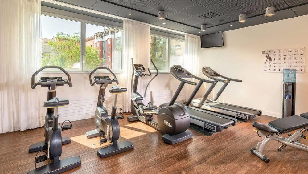 Apartamentos Campuebla モンタネホス エクステリア 写真